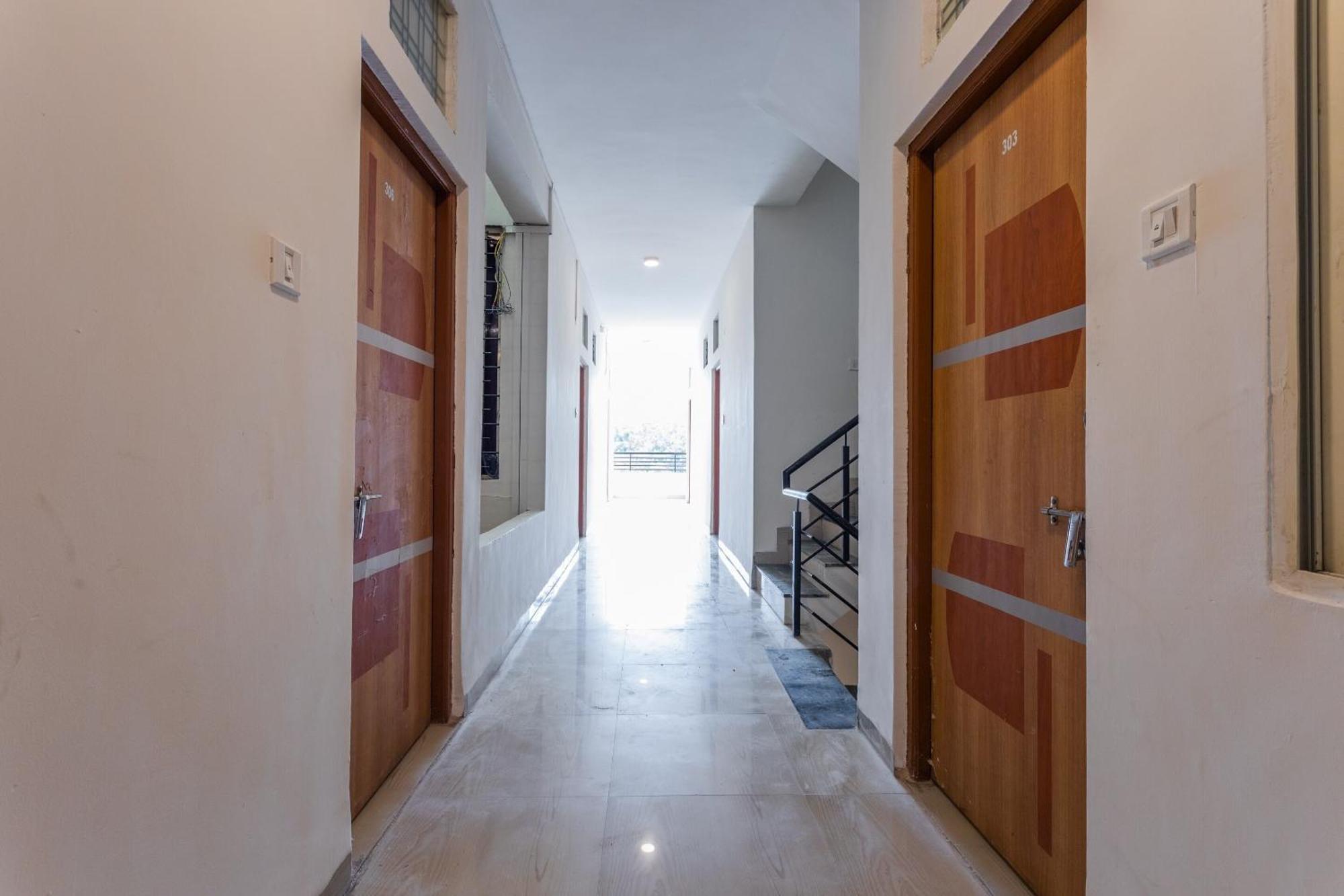 Hotel O Ocean Pearl Indore Bagian luar foto