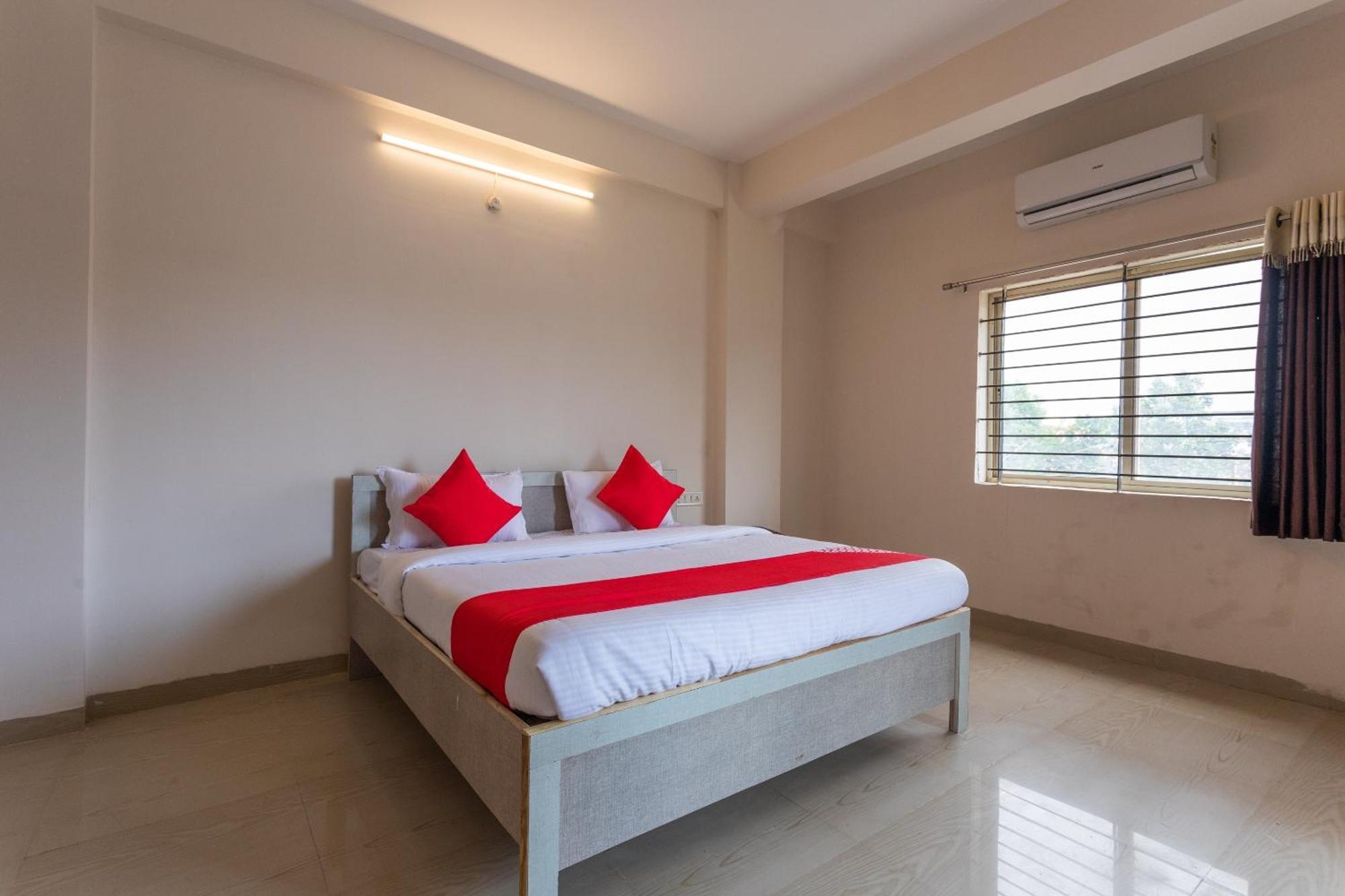 Hotel O Ocean Pearl Indore Bagian luar foto